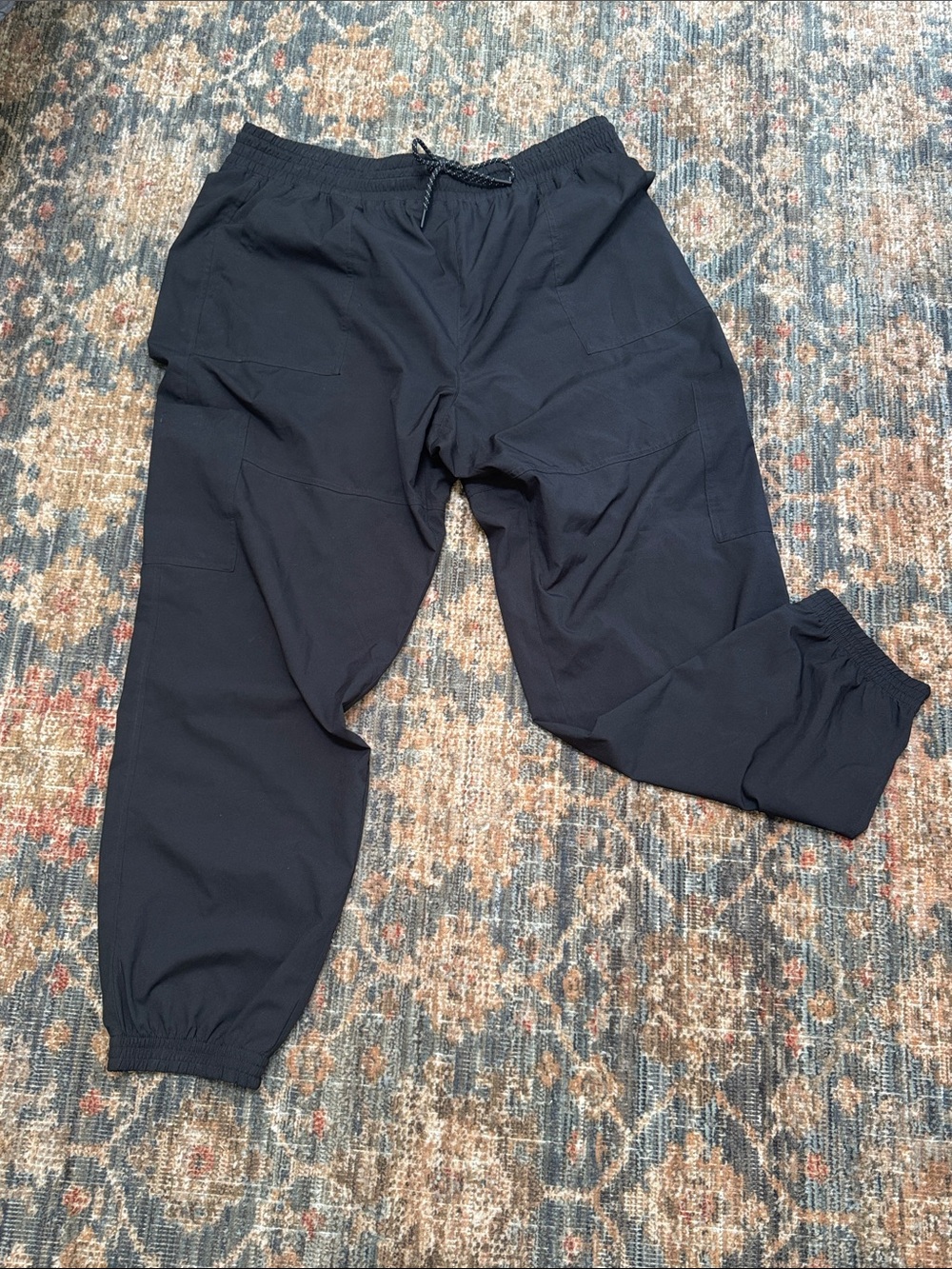 Old Navy women’s  Black Jogger Pants - Elastic Waist with Drawstring XL-T